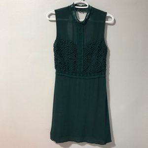 Alya Francesca’s Emerald Green Sheer Lace Dress M